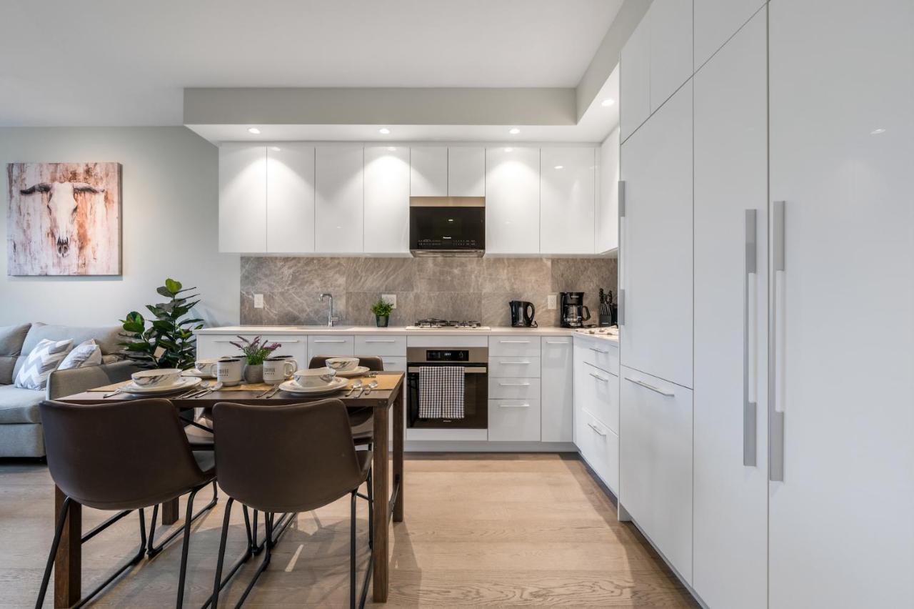 Modern Comfort At Ubc: 1Br Condo Near Campus Vancouver Eksteriør billede